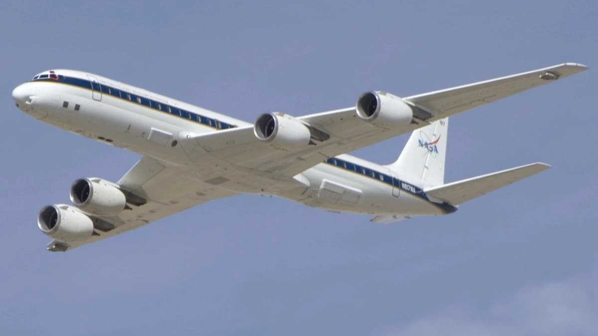 طائرة "دوغلاس دي سي-8" في 15 نوفمبر عام 1978