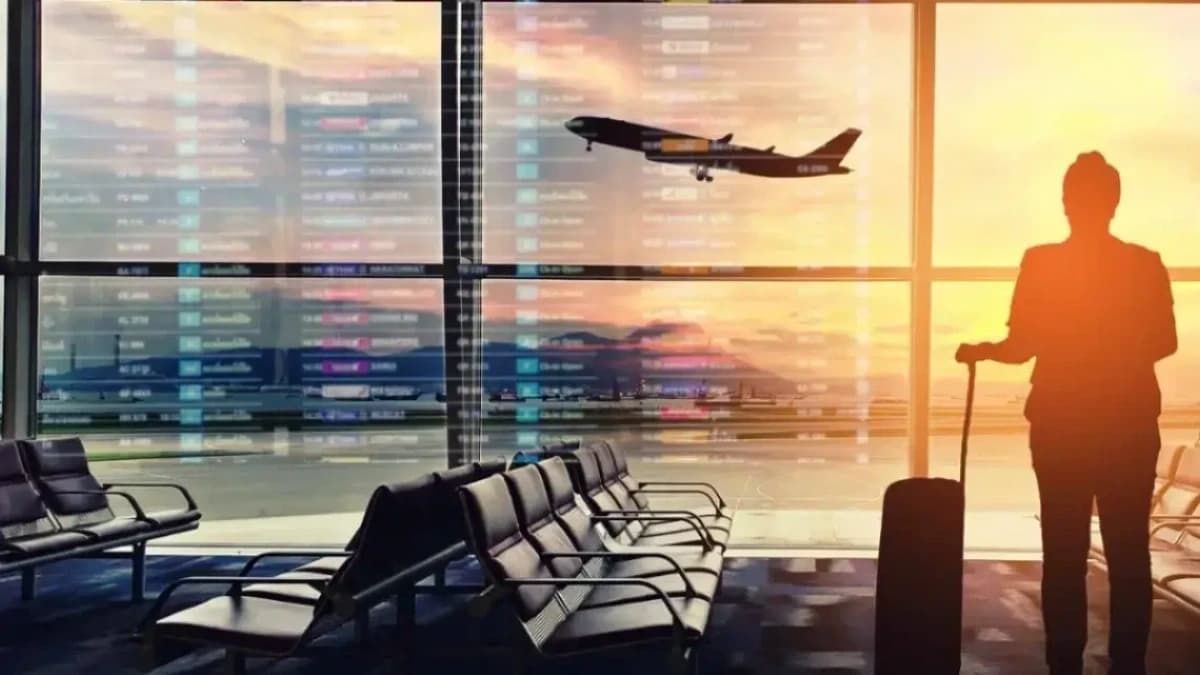 صدمة التكاليف الجيوسياسية: كيف أثر التوتر العسكري في المنطقة على ارتفاع أسعار تذاكر الطيران بنسبة 15-20%؟