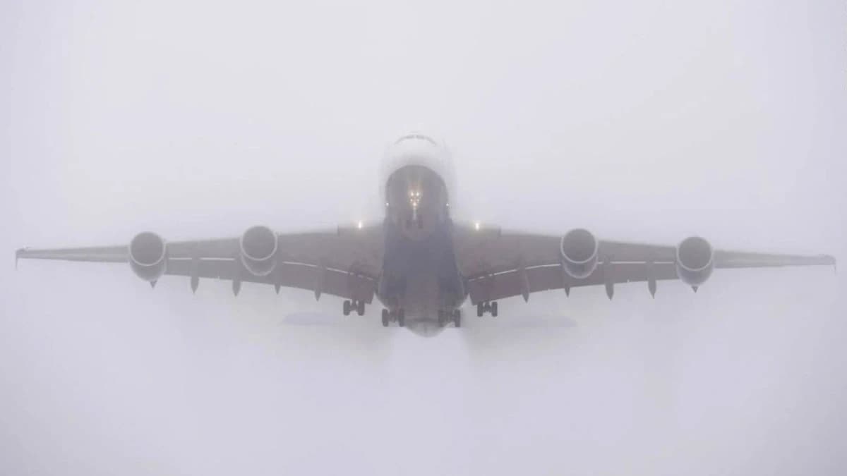 الهبوط الأعمى: مهارة الطيران في الظروف الصعبة