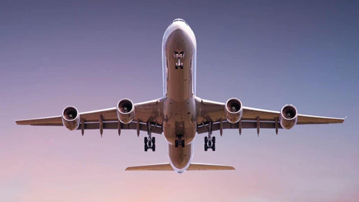 هل لا يزال الطيران أكثر وسائل النقل أمانًا أم أصبح أكثر خطورة؟