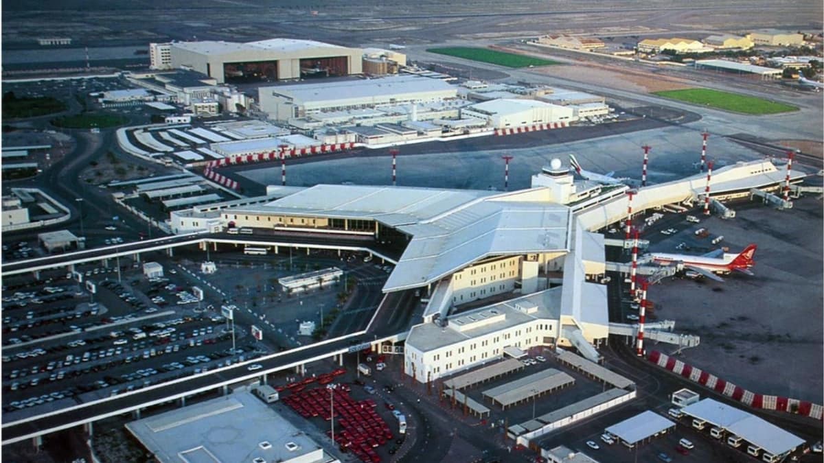 3 مؤشرات على قرب فتح مطار الكويت.. أهمها إعلان طيران الجزيرة