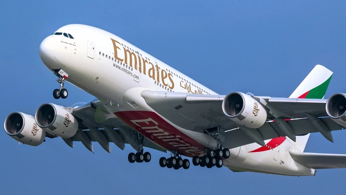 طيران الإمارات تستعد لإطلاق طائرة "إيرباص A380" بتصميمها الجديد.. رفاهية مطلقة وخدمات استثنائية