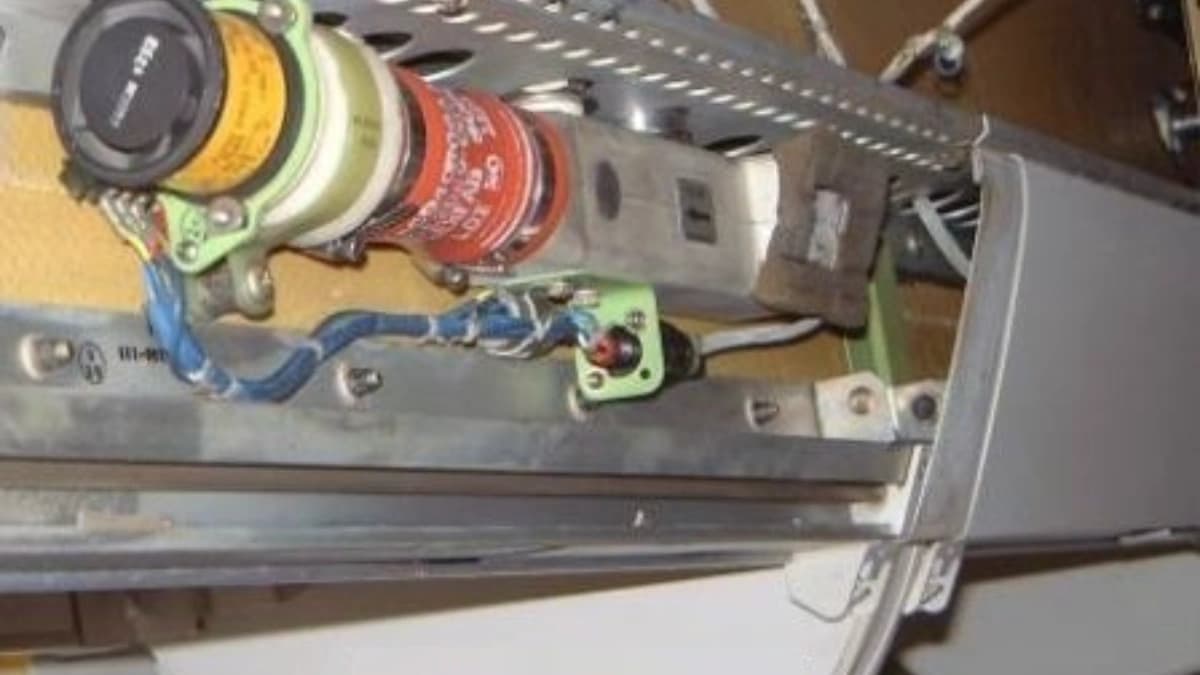 كيف يعمل نظام تكييف الهواء في الطائرة (Air Conditioning System) ؟