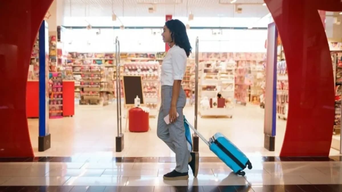 صورة تعبيرية.. أسرار التسوق في السوق الحرة في المطارات