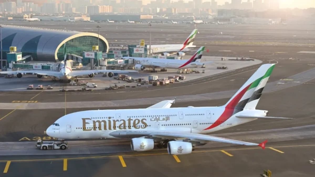 عاجل | طيران الإمارات تمدد تعليق الرحلات حتى 2 مارس وتمنح المسافرين خيارَي إعادة الحجز أو الاسترداد