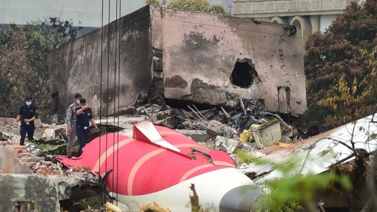 الصندوق الأسود للطائرة.. كيف ينجو من الحريق وأعماق المحيط ويكشف أسرار الكارثة؟