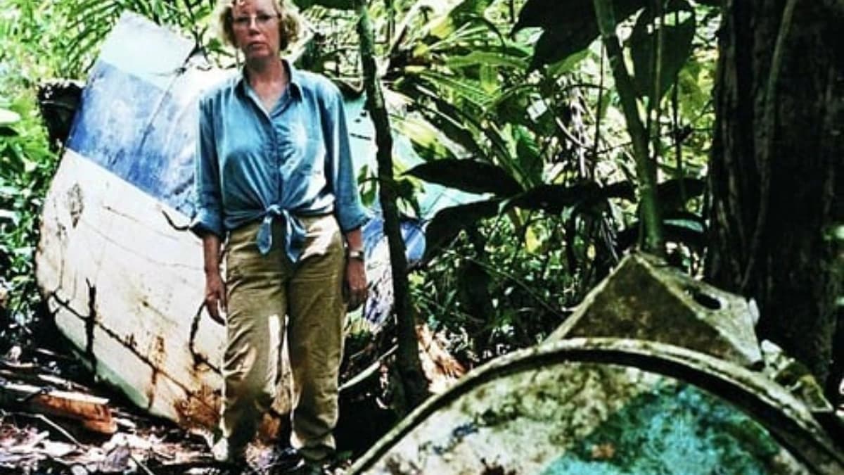 ماذا حدث لـ جوليان كوبكه؟ قصة سقوط من الطائرة ونجاة نادرة