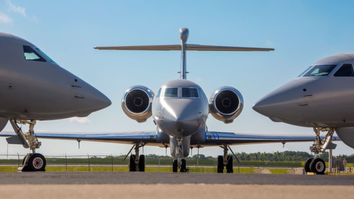 صورة طائرة الحرب الإلكترونية MC-55A - مصدر الصورة موقع defensehere