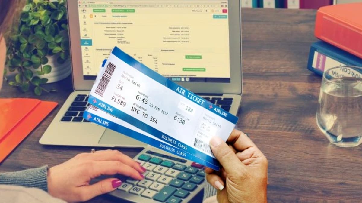 عدم اختيار رحلات الصباح الباكر يعتبر من الأخطاء الشائعة التي يقع فيها بعض المسافرين عند حجز تذاكر الطيران